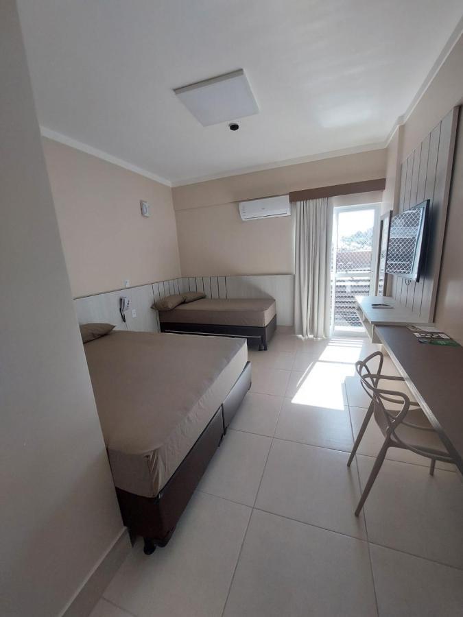 Apartamento Spazzio Diroma - Incluido Diroma Acqua Park, Splash E Slide Caldas Novas